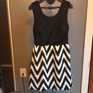 41 Hawthorn Dress - size small